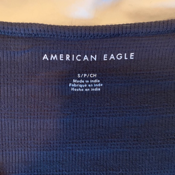 American Eagle | Navy blue crop top - Picture 2 of 3